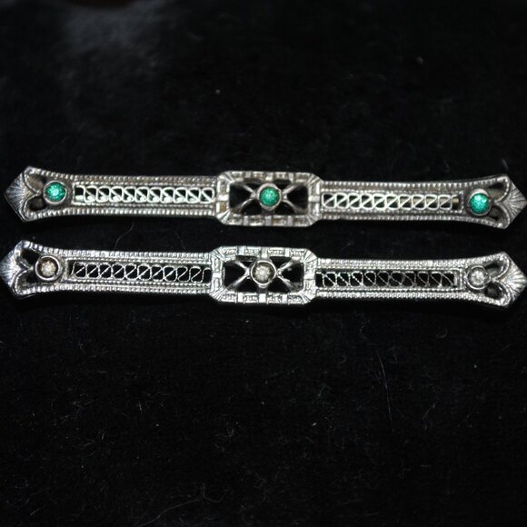 Antique Matching Pair of Filigree Bar Pins White & Green Glass - Picture 1 of 10